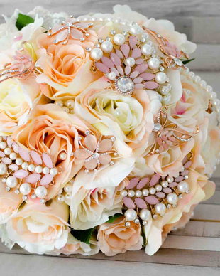 Buchet mireasa brose shabby chic