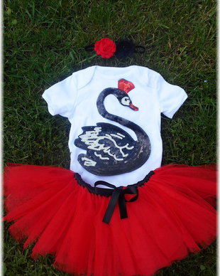 Set aniversar cu fustita tutu - Black Swan
