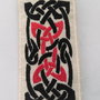 Husa ochelari sau telefon cu broderie motiv celtic