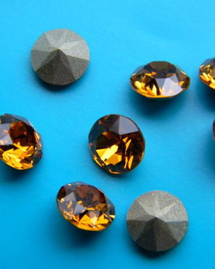 Swarovski Chaton 1088-SS34 (7,2 mm) - 203