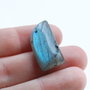 Cabochon Labradorit free form