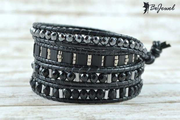 Bratara wrap cu snur de piele si cristale ''Carbon''