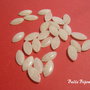 Cabochon din jad taietura Marquise aprox 11x22 mm