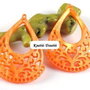 5767V - (2buc) Pandantive / charms, sidef / scoica, chandelier, picatura, dantelat, portocaliu / orange, 53x38x2mm