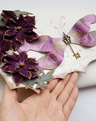 Poseta plic handmade unicat din piele naturala -Purple Dragonfly 4