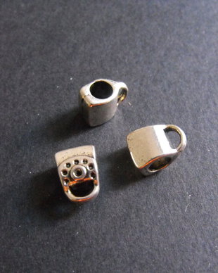 AGATATOARE PANDANTIV - 11 X 8 MM