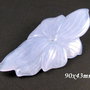 7938V - Pandantiv, calcedonie bleu, floare sculptata