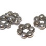 Distantier metalic, floare, 8x3.5 mm