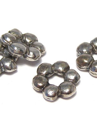 Distantier metalic, floare, 8x3.5 mm