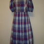 Rochie in carouri
