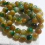 Jad degrade alb - portocaliu - verde crud aprox 8 mm