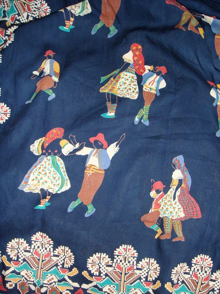 Miss Etno Dance - Fusta vintage din stofa de lana fina, subtire