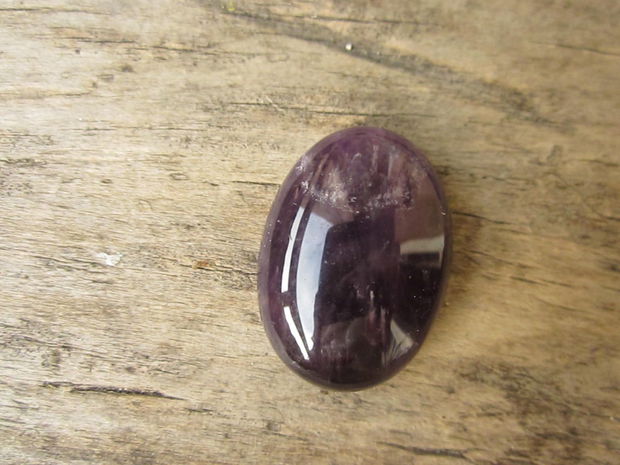 Cabochon ametist aprox 25x18 mm