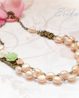 Colier floral cu perle de cultura-Colectia ,,Blossoming jewelry"