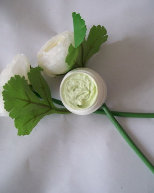 DEODORANT CREMA  CU argila si spirulina- nou