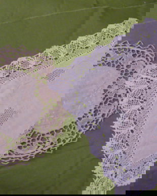 Set 2 mileuri cu dantela