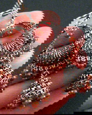 J05 - Cercei Jhumka, din cupru solid, placati cu argint, aspect vintage, margelute de sinteza