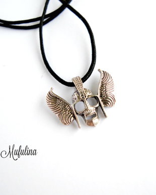 Colier Valkyrie