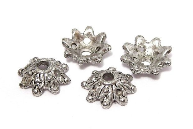 Capacel metalic, argintiu antichizat, 9x3.5 mm