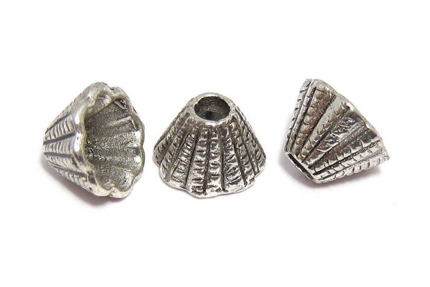 Capacel metalic, argintiu antichizat, 5x9 mm