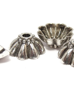 Capacel metalic, argintiu antichizat, 27x8 mm