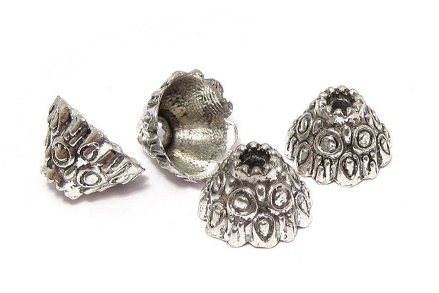 Capacel metalic, argintiu antichizat, 13x8 mm