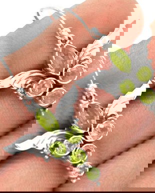 Ag290 - Cercei cu tortite, argint 925, peridot, aripi de inger