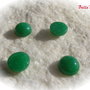 ( 2 bucati) Cabochon din jad verde aprox 4x8 mm
