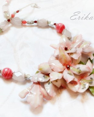 Colier buchet de flori-Colectia,,Blossoming jewelry"