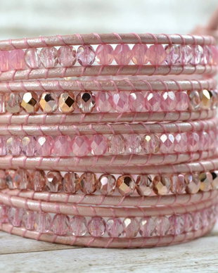 REZERVATA! -Bratara wrap snur de piele si cristale ''Life is peachy!''