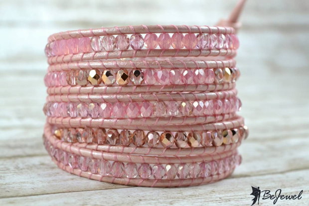 REZERVATA! -Bratara wrap snur de piele si cristale ''Life is peachy!''