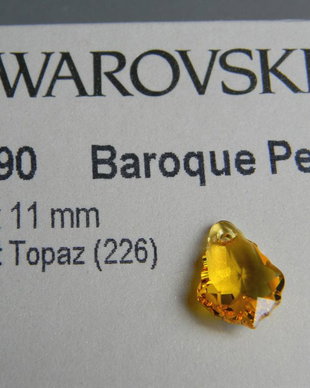 Pandantiv Swarovski - Baroc 16 mm - 6090-226