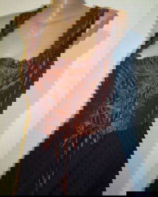 Rochie bavareza cu sort din matase