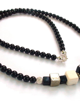 Colier barbati / unisex din Argint 925, Onix, Howlite si Pirita - CO283 - Choker elegant, colier casual, colier barbatesc