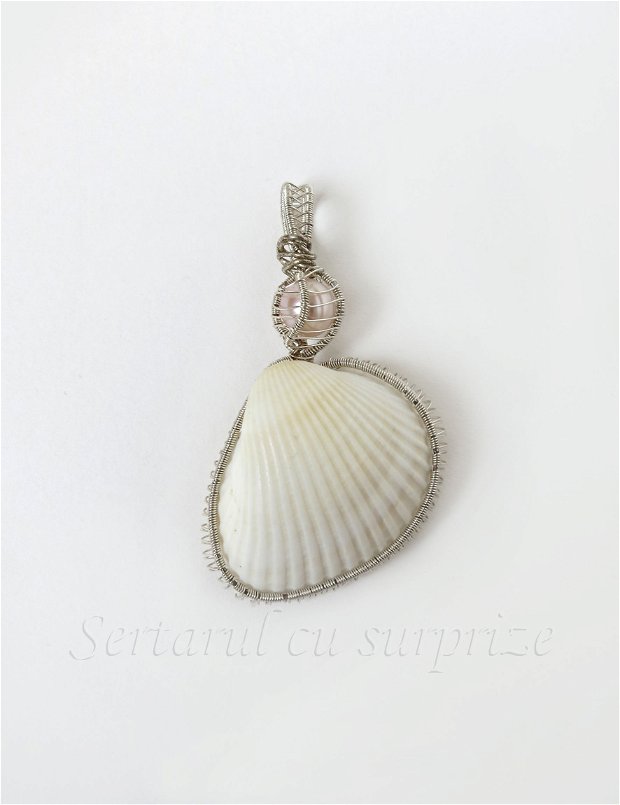 Dancing sea shell - pandantiv
