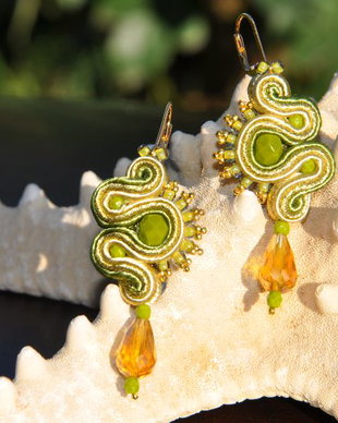 Cercei soutache oliv