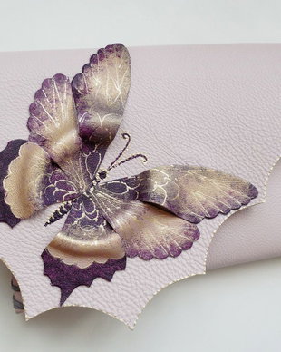 poseta plic handmade unicat din piele - Dark Plum Butterfly