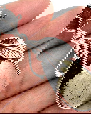 Ag316 - Pandantiv, argint 925, pirita in magnetit, picatura, floare