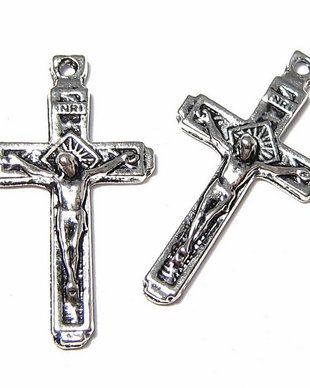 Pandantiv metalic, cruciulita, argintiu antichizat, 26x15 mm