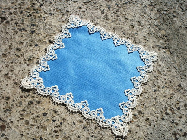 Accesoriu dantelat