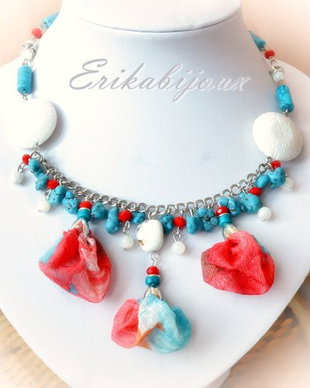 Colier boho-howlit,coral si turcoaz