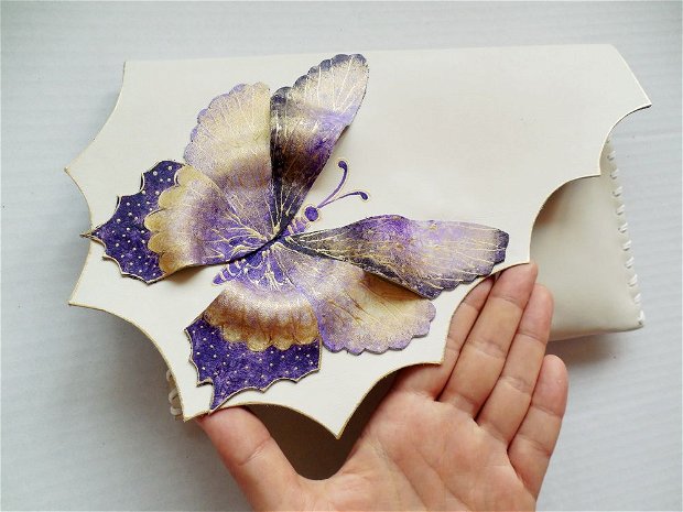 poseta plic handmade unicat din piele - Purple Butterfly