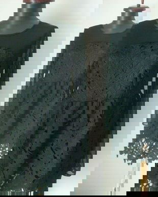 ROCHIE NEGRA DANTELA