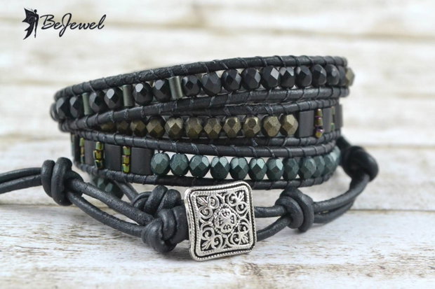 Bratara wrap cu snur de piele si cristale mate ''Forest Black''