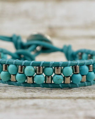 Bratara wrap cu snur de piele si pietre semipretioase ''Out of the blue''