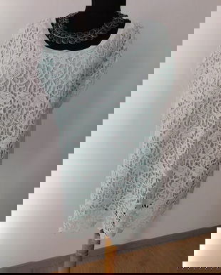 BLUZA DANTELA BUMBAC NR 46- 48  DEOSEBITA