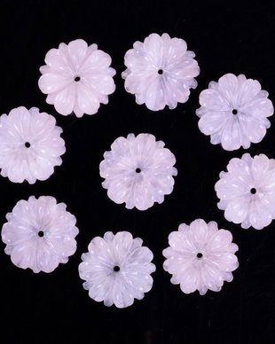 8064 # (2buc) Floare sculptata, cuart roz, 15mm