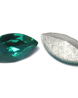 Cabochon din sticla, 10x5 mm, verde smarald
