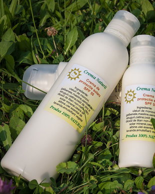 Crema de protectie solara Family spf 50