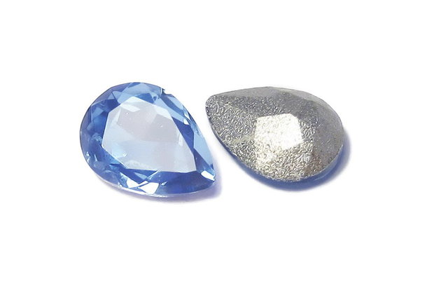 Cabochon din sticla, 8x6 mm, sky blue